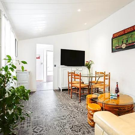 Maisonnette Centre La Rochelle (Charente-Maritime)