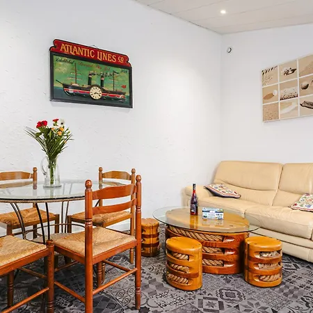 Maisonnette Centre * ラ・ロシェル